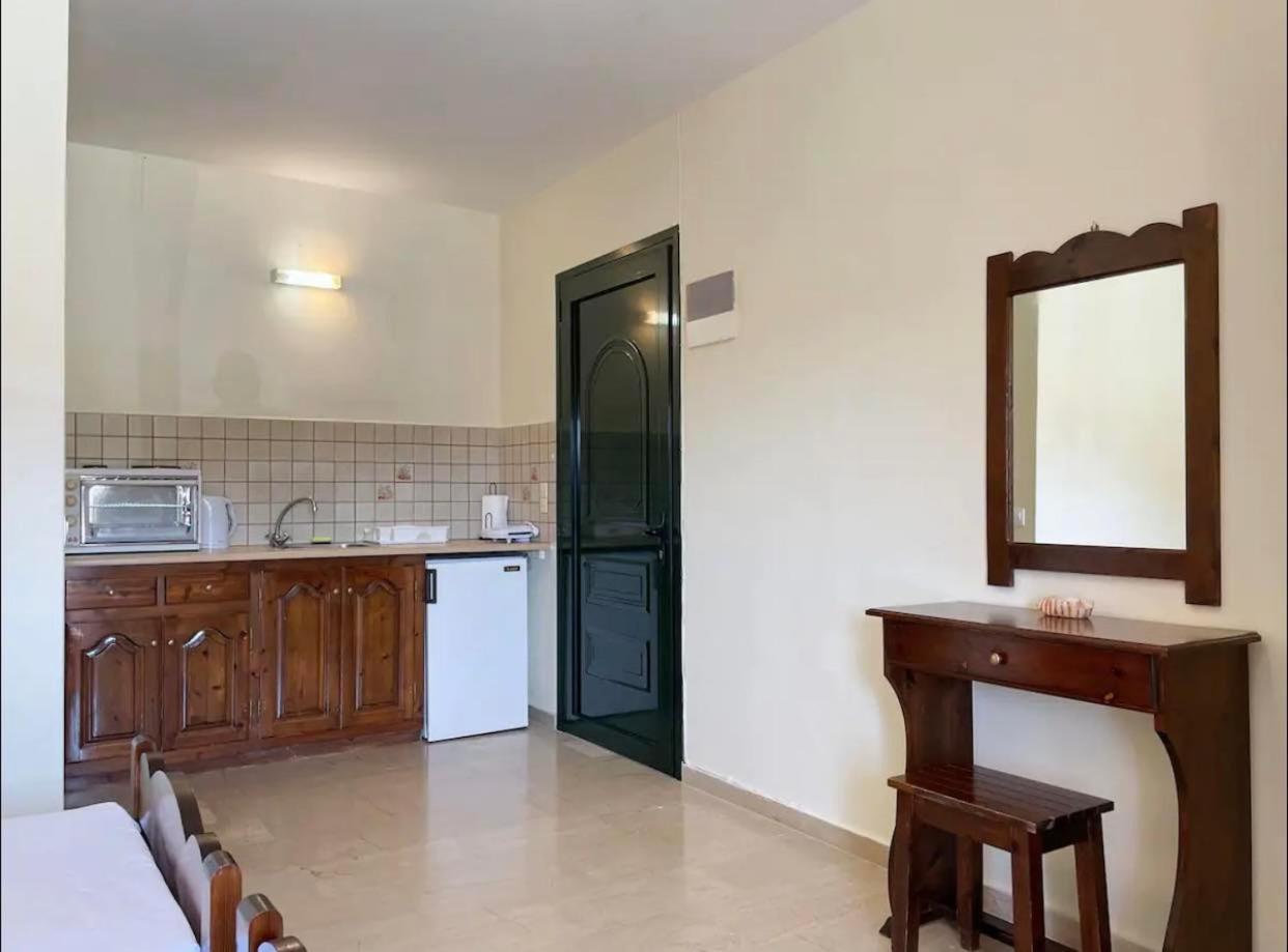 סידריון Exclusive Alexandra Apartments מראה חיצוני תמונה